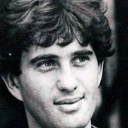 Boris Rubaja 飾演 El holandés