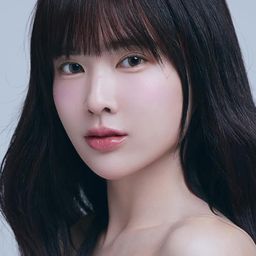 芃亞威容恰倫 飾演 Soda