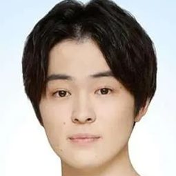 望月 歩 飾演 Yuri Sasaoka