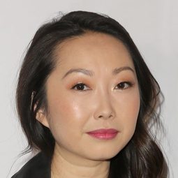 王子逸 - 別告訴她導演