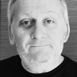 Vincent Roget - 二者必居其一演員 飾演le photographe