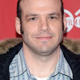 Nathan Zellner 飾演 Rufus Cornell