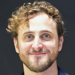 Agustin Olcese - 鬼燭靈演員 飾演