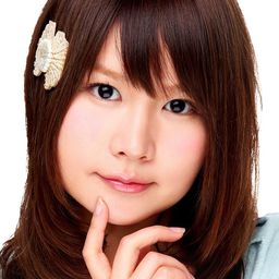 影山 燈 飾演 Beatrice (voice)