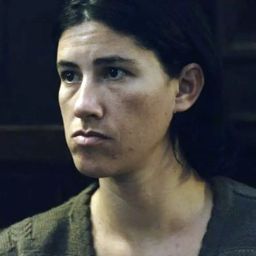 雅尼婭·阿維拉 飾演 Marcela