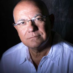 Luc Chaumar - Father編劇