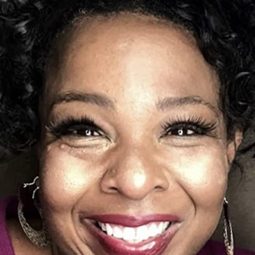 Jenni Burke - 愛的色彩演員 飾演Linda