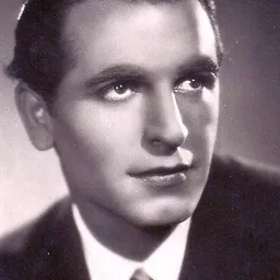 Enzo Fiermonte 飾演 Enzo