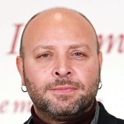 文森提·羅米洛 - 賭王家族演員 飾演Balón