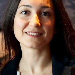 İpek Türktan 飾演 