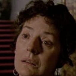 Catherine Willmer - 男朋友演員 飾演Catherine