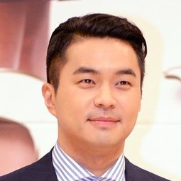 Jeong Joon - 北京飯店演員 飾演Pick Up