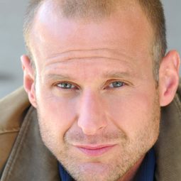 柯克·B·R·華勒 - Love's Everlasting Courage演員 飾演Bruce