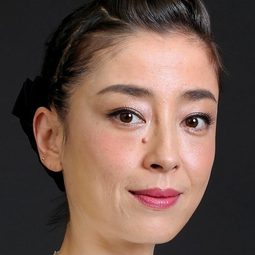 宮澤理惠 - 東尼瀧谷演員 飾演Konuma Eiko / Hisako