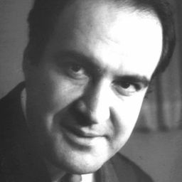 José Gálvez 飾演 Enrique