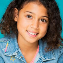 Arianna McDonald 飾演 Marcie (voice)