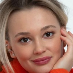 Anastasiya Dubrovina 飾演 Nevesta