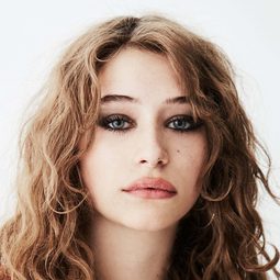 Odessa Adlon - 嚇嚇朱莉演員 飾演Madison