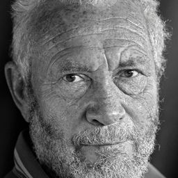 Robin Knox-Johnston 飾演 Self