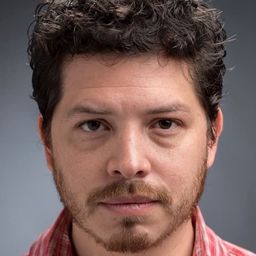 伊察·索迪 飾演 