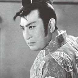 市川右太衛門 飾演 Haiyaku tengu no Chōta