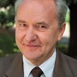 Zbigniew Bogdański 飾演 