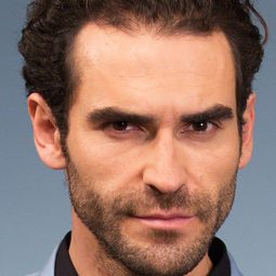 帕布羅·塞勒達 飾演 Jonás