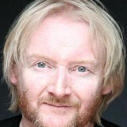 John Weldon 飾演 Haddock