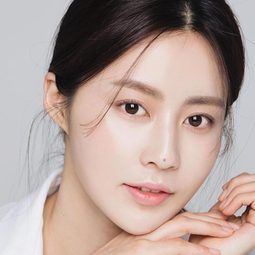 Kim Ah-ra - 與鬼同行：大叔追兇演員 飾演So-yeong