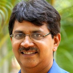 Raj Madiraju 飾演 Radha's father