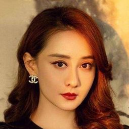 陳德容 飾演 Sarah