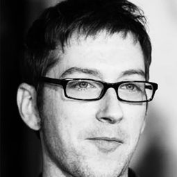 李安·林區 - 莎拉·席爾蔓：一顆塵埃導演