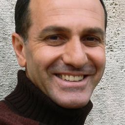 Bruno Cariello 飾演 Alfonso Giordano