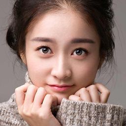 張雪迎 飾演 Duoduo