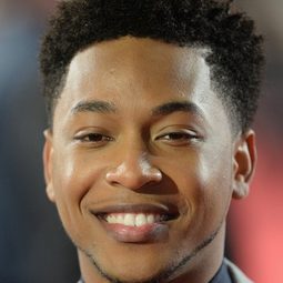 雅各拉提摩 - 家庭派對演員 飾演Kevin