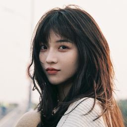 向俞星 飾演 Hong Huan / Jade Rabbit