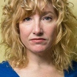 Jackie Torrens - Julie Walking Home演員 飾演Monica