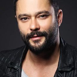 塞姆·基利奇 飾演 