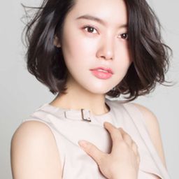 Chen Qingqing 飾演 Chen Mingai