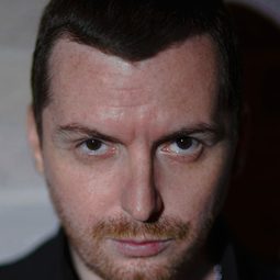 基里爾·尼奇福羅夫 - 復仇者聯盟演員 飾演Weaselly Thug