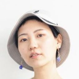 福田桃子 - 美味家族導演