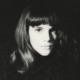 Amy Taubin 飾演 Self