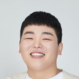 李宇濟 飾演 Lee Jang-hyuk