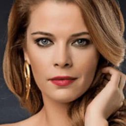 蓓根·庫提克 飾演 Duygu