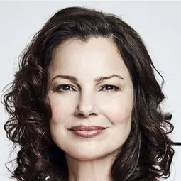 法蘭·卓雪 飾演 Rebecca Mauser