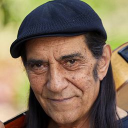 Horacio Fontova 飾演 Oscar