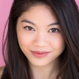 Lauren Gaw 飾演 Mandy