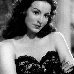 María Félix 飾演 La Niña Chole