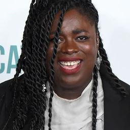 Chinenye Ezeudu 飾演 Swiss Jesus