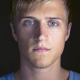 Eirik Evjen - 極地先鋒演員 飾演Paul Knudsen